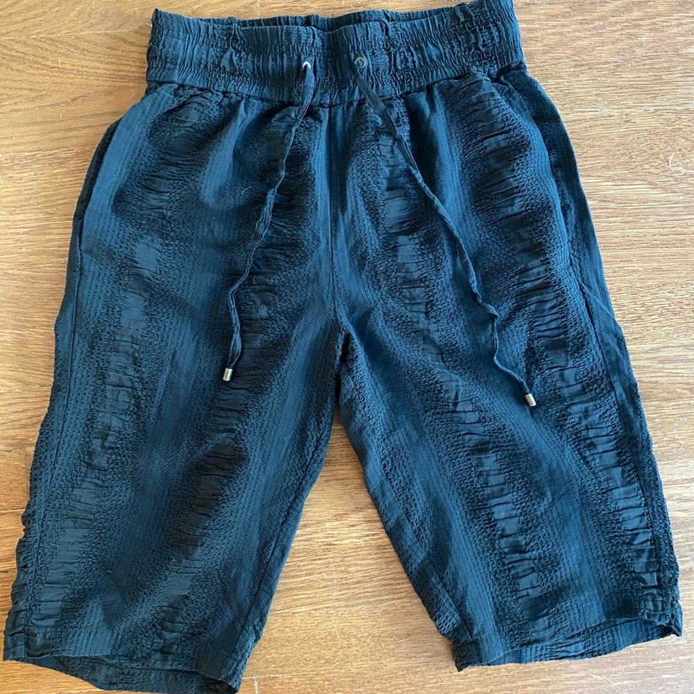 Alasdair NY Black Bermuda Crepe Shorts